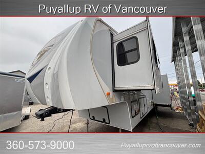 2016 WINNEBAGO LATITUDE 34RG   - Photo 2 - Vancouver, WA 98682-4901