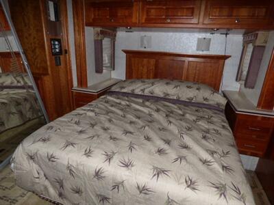 2006 Holiday Rambler Sceptor 40PDQ   - Photo 11 - Puyallup, WA 98373