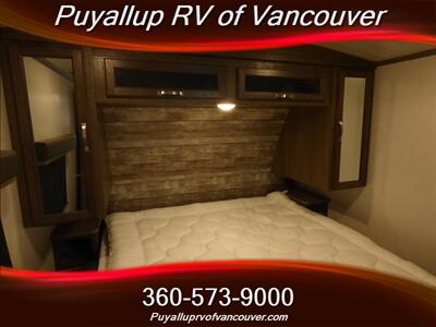 2022 KEYSTONE RV COUGAR 24SABWE   - Photo 14 - Vancouver, WA 98682-4901