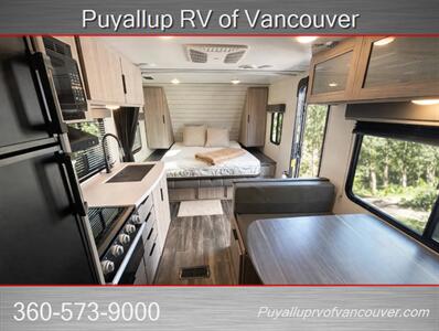 2022 KEYSTONE RV PASSPORT 219BHWE SL SERIES   - Photo 12 - Vancouver, WA 98682-4901
