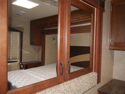 2015 Jayco Redhawk 23XM   - Photo 10 - Puyallup, WA 98373