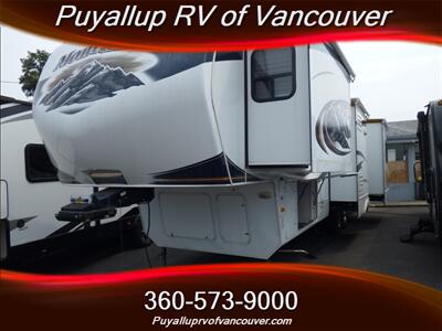 2011 Keystone MONTANA HICKORY ED. 3400RL   - Photo 1 - Vancouver, WA 98682-4901