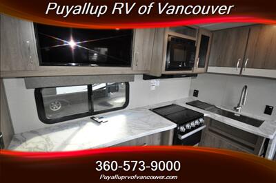 2022 GRAND DESIGN IMAGAINE 22RBE TRAVEL TRAILER   - Photo 12 - Vancouver, WA 98682-4901