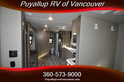2022 GRAND DESIGN IMAGAINE 22RBE TRAVEL TRAILER   - Photo 15 - Vancouver, WA 98682-4901