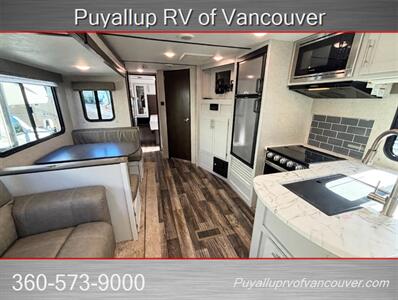 2020 KEYSTONE RV BULLET 269 RLSWE ULTRALITE PREMIUM   - Photo 7 - Vancouver, WA 98682-4901