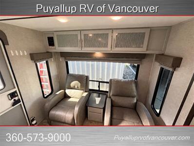 2020 KEYSTONE RV BULLET 269 RLSWE ULTRALITE PREMIUM   - Photo 8 - Vancouver, WA 98682-4901