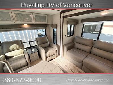 2020 KEYSTONE RV BULLET 269 RLSWE ULTRALITE PREMIUM   - Photo 9 - Vancouver, WA 98682-4901