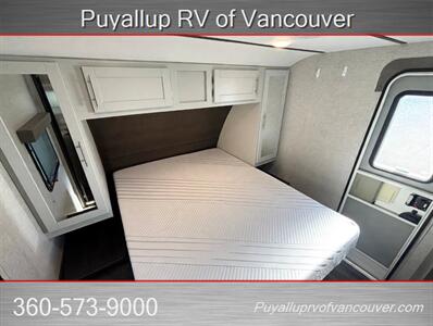 2020 KEYSTONE RV BULLET 269 RLSWE ULTRALITE PREMIUM   - Photo 15 - Vancouver, WA 98682-4901