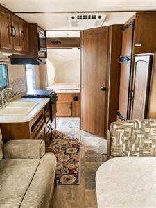 2015 Jayco JAY FEATHER 19H - Photo 9 - Puyallup, WA 98373