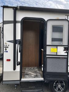 2015 Jayco JAY FEATHER 19H - Photo 3 - Puyallup, WA 98373