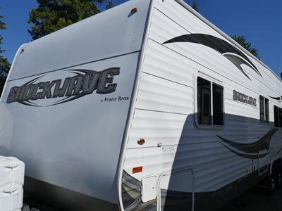 2013 Forest River Shockwave 26FQDX   - Photo 2 - Puyallup, WA 98373