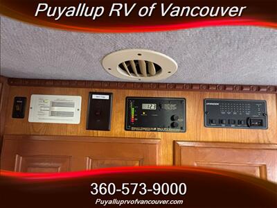 2005 CHINOOK GLACIER LE   - Photo 16 - Vancouver, WA 98682-4901