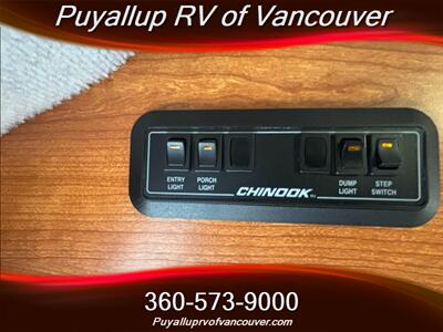 2005 CHINOOK GLACIER LE   - Photo 20 - Vancouver, WA 98682-4901