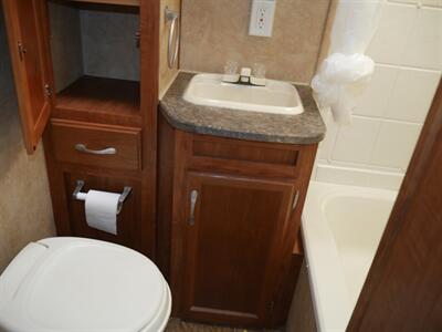 2011 Jayco Jayflight 25BHS   - Photo 10 - Puyallup, WA 98373