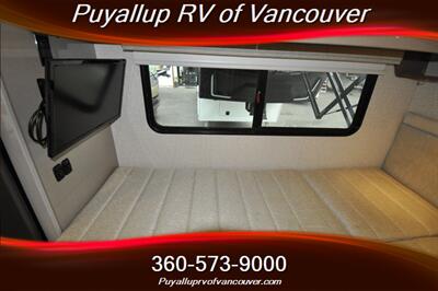 2016 WINNEBAGO VIEW 24J SPRINTER 3500   - Photo 20 - Vancouver, WA 98682-4901