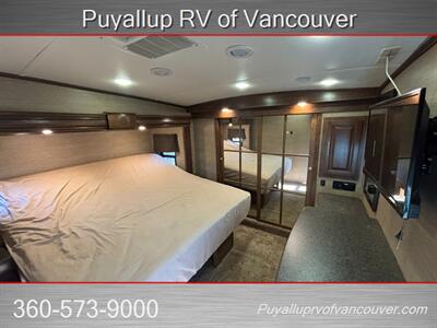 2015 FOREST RIVER RV COACHMEN BROOOKSTONE 325RL   - Photo 14 - Vancouver, WA 98682-4901