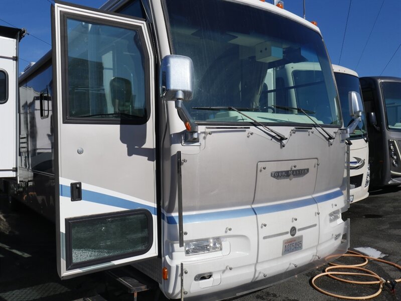 1999 Gulf Stream Tour Master 8403  