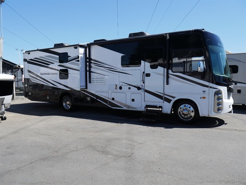 2022 Georgetown GT5 36B5 - Photo 1 - Puyallup, WA 98373
