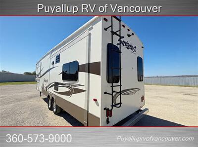 2016 FOREST RIVER CEDAR CREEK SILVERBACK  29IK - Photo 3 - Vancouver, WA 98682-4901