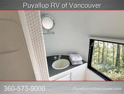 1964 AIRSTREAM VINTAGE TRAVEL TRAILER   - Photo 18 - Vancouver, WA 98682-4901