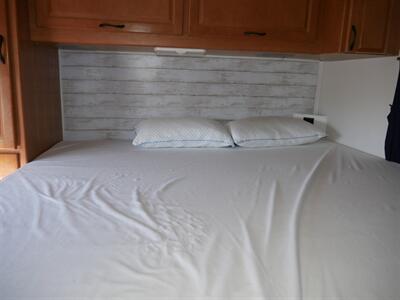 2015 Thor Fourwinds 28A   - Photo 9 - Puyallup, WA 98373