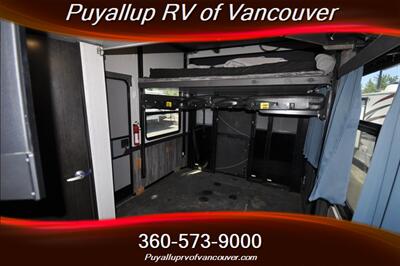 2020 HEARTLAND RV CYCLONE 4101   - Photo 11 - Vancouver, WA 98682-4901