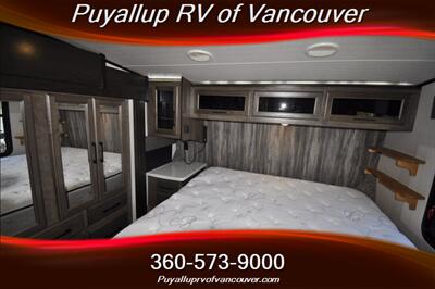 2020 HEARTLAND RV CYCLONE 4101   - Photo 8 - Vancouver, WA 98682-4901
