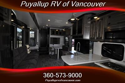2020 HEARTLAND RV CYCLONE 4101   - Photo 25 - Vancouver, WA 98682-4901