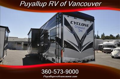 2020 HEARTLAND RV CYCLONE 4101   - Photo 20 - Vancouver, WA 98682-4901