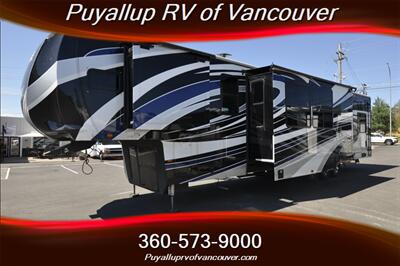 2020 HEARTLAND RV CYCLONE 4101   - Photo 21 - Vancouver, WA 98682-4901