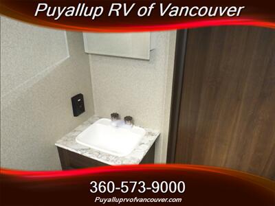 2020 KEYSTONE RV SPRINGDALE 220BHWE   - Photo 16 - Vancouver, WA 98682-4901