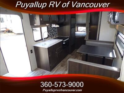 2020 KEYSTONE RV SPRINGDALE 220BHWE   - Photo 6 - Vancouver, WA 98682-4901