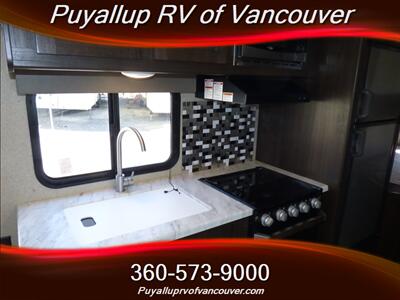 2020 KEYSTONE RV SPRINGDALE 220BHWE   - Photo 13 - Vancouver, WA 98682-4901