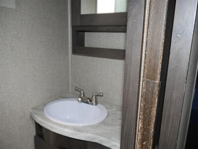 2022 Grand Design Reflection 312BHTS - Photo 19 - Puyallup, WA 98373