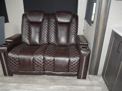 2022 Grand Design Reflection 312BHTS - Photo 12 - Puyallup, WA 98373