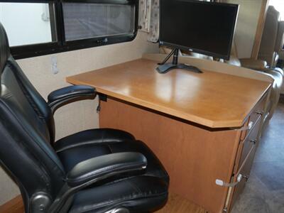 2017 Thor Windsport 31S   - Photo 5 - Puyallup, WA 98373