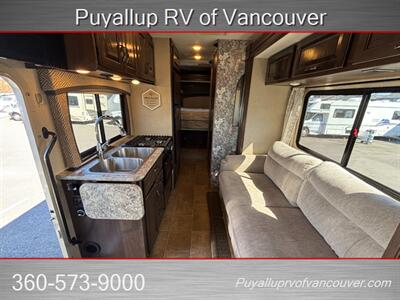 2018 Thor CHATEAU 24HL   - Photo 11 - Vancouver, WA 98682-4901