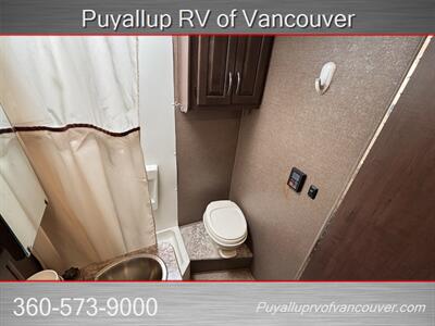 2018 Thor CHATEAU 24HL   - Photo 18 - Vancouver, WA 98682-4901