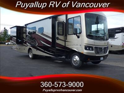 2015 HOLIDAY RAMBLER VACATIONER 36SB  