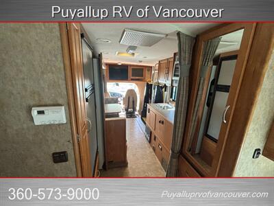 2007 Itasca CAMBRIA 26A handicap-accessible RV   - Photo 14 - Vancouver, WA 98682-4901