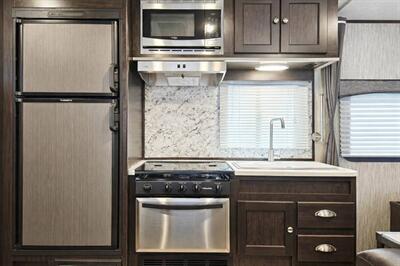 2019 Heartland Sundance 224MB - Photo 4 - Puyallup, WA 98373