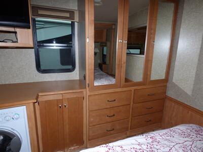 2008 Itasca Suncruiser 38J   - Photo 11 - Puyallup, WA 98373