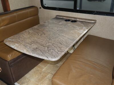 2015 Thor Axis 25.1   - Photo 4 - Puyallup, WA 98373