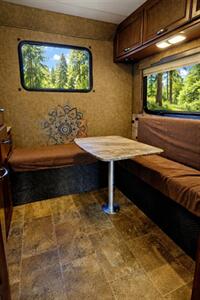 2015 Thor Axis 25.1 - Photo 9 - Puyallup, WA 98373