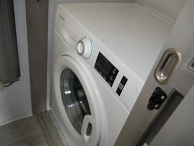 2022 Keystone Montana 3763BP - Photo 10 - Puyallup, WA 98373