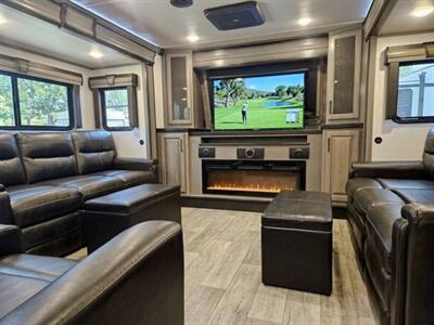 2022 Keystone Montana 3763BP - Photo 4 - Puyallup, WA 98373