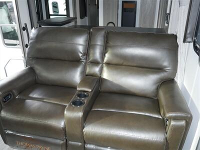 2022 Keystone Montana 3763BP - Photo 20 - Puyallup, WA 98373