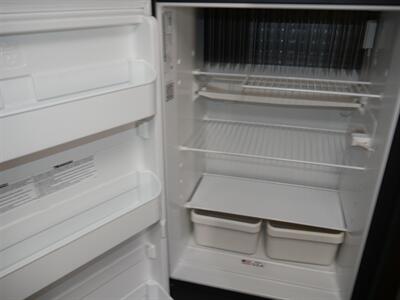 2016 Forest River Cherokee Cascade 19RLC   - Photo 9 - Puyallup, WA 98373