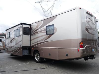 2007 Fleetwood Terra 34N - Photo 4 - Puyallup, WA 98373