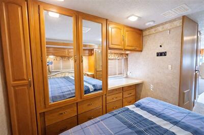 2007 Fleetwood Terra 34N - Photo 8 - Puyallup, WA 98373